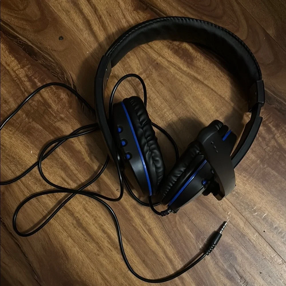 GameFitz Wired Headset (Xbox/Playstation)